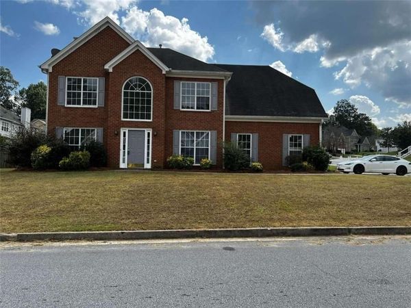 500 Kings Place , Riverdale, GA 30296