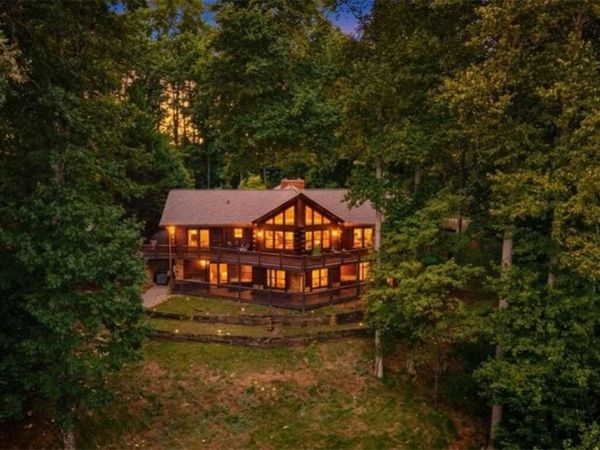 260 Observation Lane, Blue Ridge, GA 30513