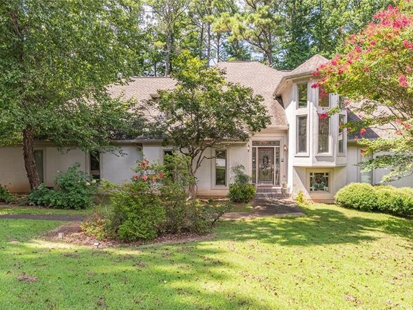 1704 Heritage Way , Stone Mountain, GA 30087