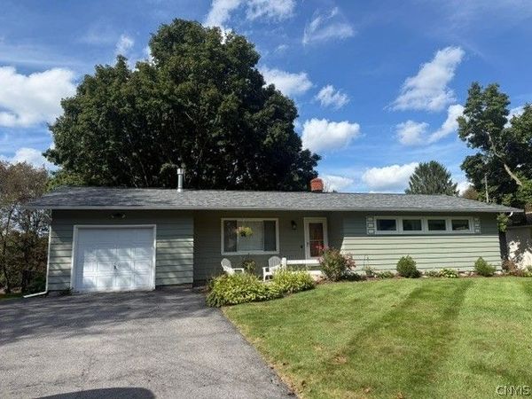383 Northfield Way , Camillus, NY 13031