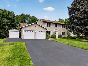 8001 Brookside Drive Drive, Rome, NY 13440