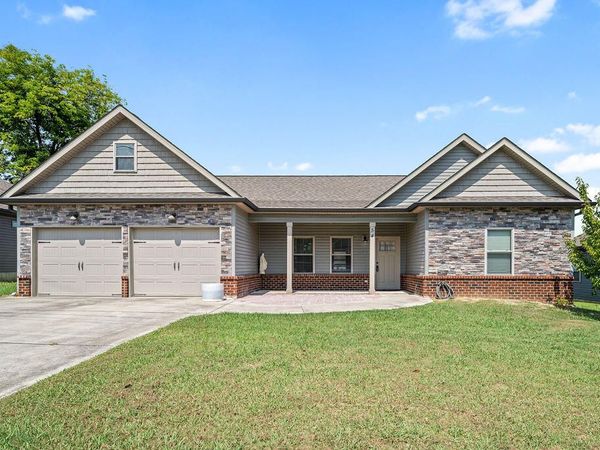 54 Franklin Circle, Fort Oglethorpe, GA 30742