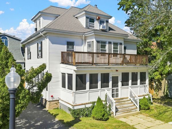 7 Plymouth St, New Bedford, MA 02740