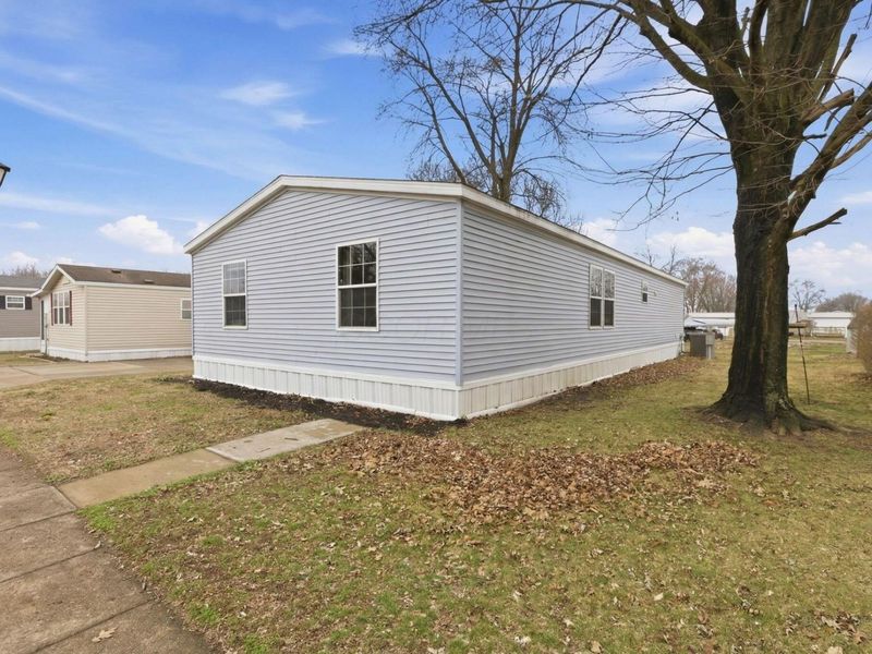 2445 Columbus-Lancaster Road NW, Unit 246, Lancaster, OH 43130 Photo 4