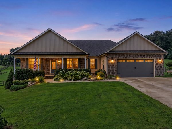 858 Dunlap Hollow Rd, Friendsville, TN 37737
