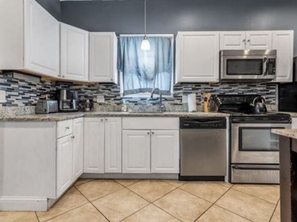 89 Auburn Street, Haverhill, MA 01830