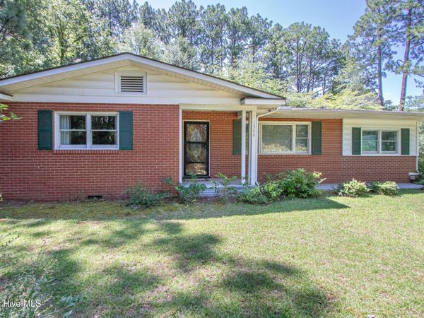 1360 Midland Road , Southern Pines, NC 28387