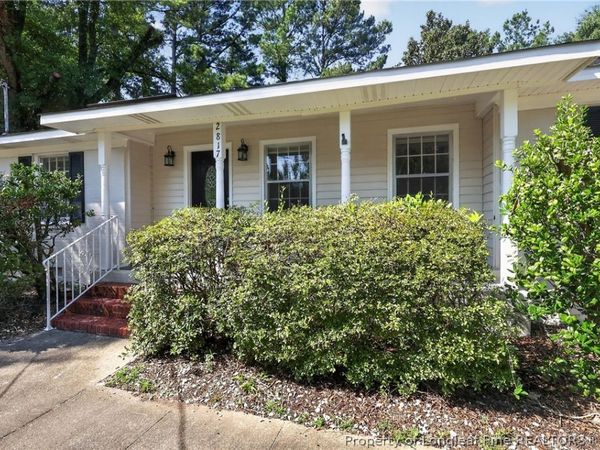 2817 Trentwood Court , Fayetteville, NC 28304