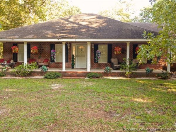 295 Sprunt Drive , Clinton, NC 28328