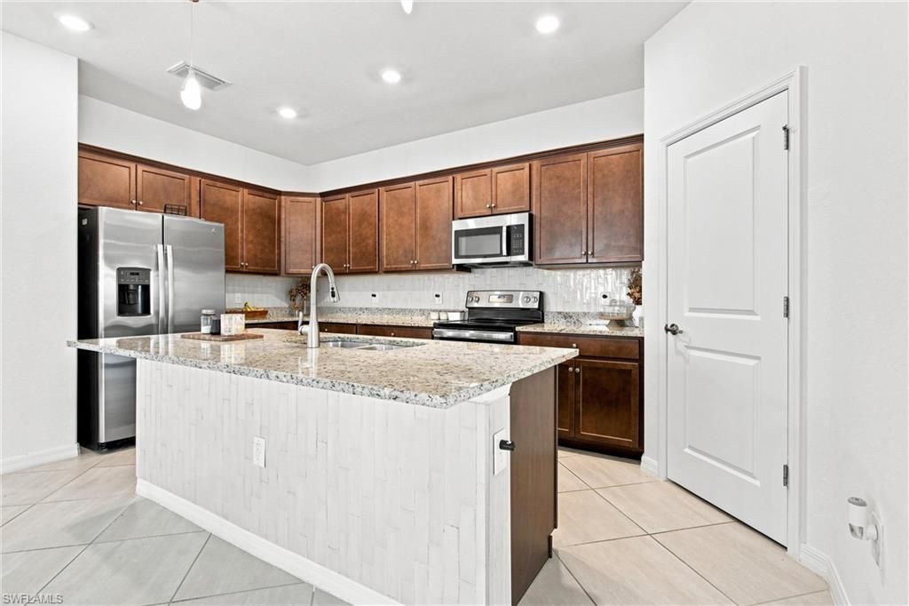 14712 Portico Blvd , Fort Myers, FL 33905 Photo