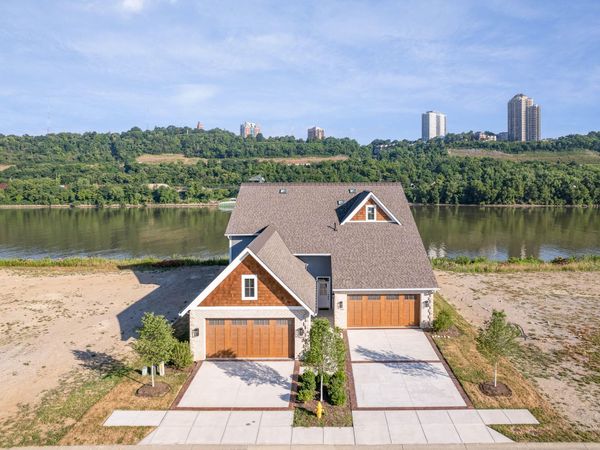 385 Manhattan Boulevard, Dayton, KY 41074