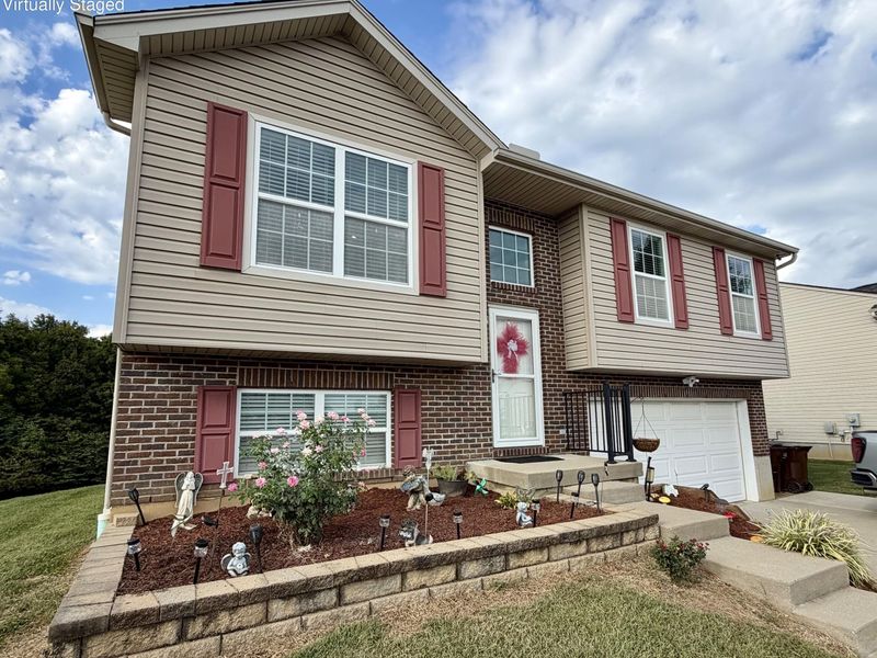 368 Rocky Pointe Court, Walton, KY 41094 Photo 2