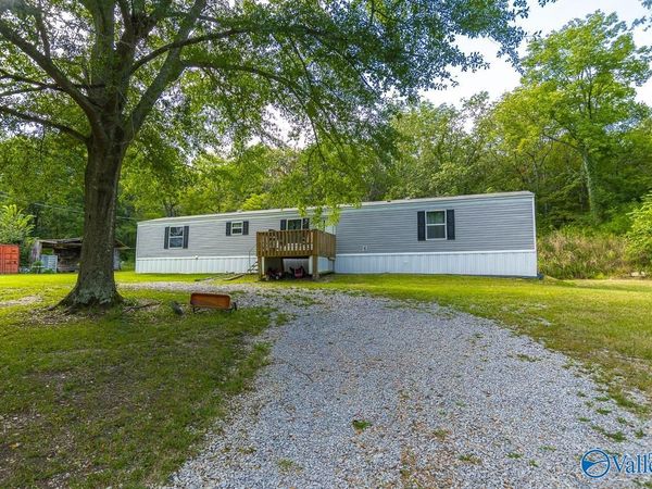 10149 County Road 30, Woodville, AL 35776