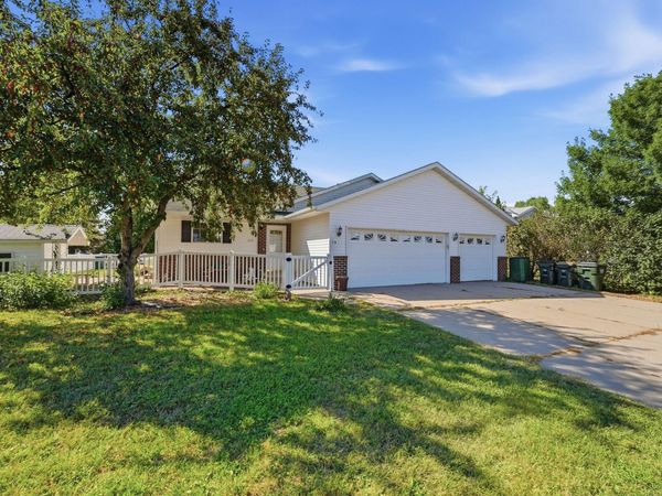 315 Barracuda Avenue NE, Avon, MN 56310
