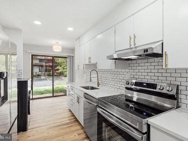 2292 WHITE CORNUS LANE, RESTON, VA 20191