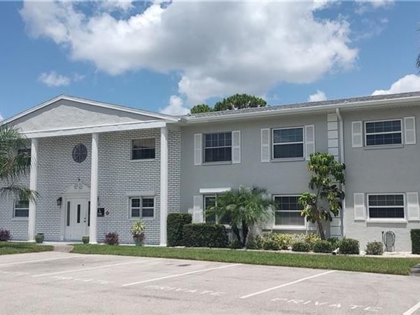 7050 Nantucket CIR , Unit 4, NORTH FORT MYERS, FL 33917