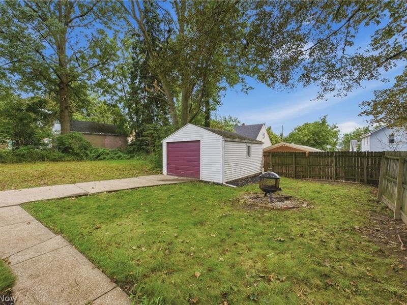 782 Saxon Avenue, Akron, OH 44314 Photo 29