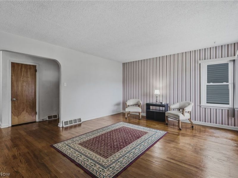 782 Saxon Avenue, Akron, OH 44314 Photo 7