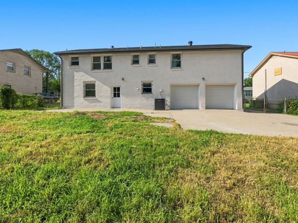725 Roman Dr , Nashville, TN 37207