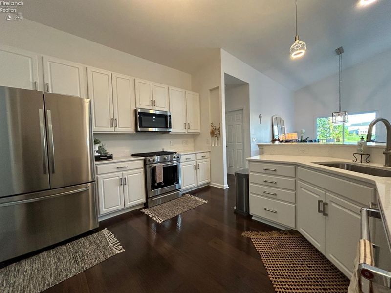 6637 High Perch, North Ridgeville, OH 44039 Photo 24