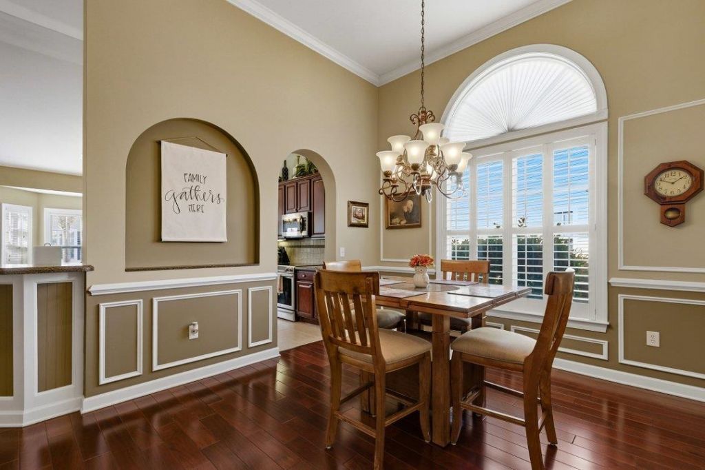 9 Alabaster Ct. Photo 15