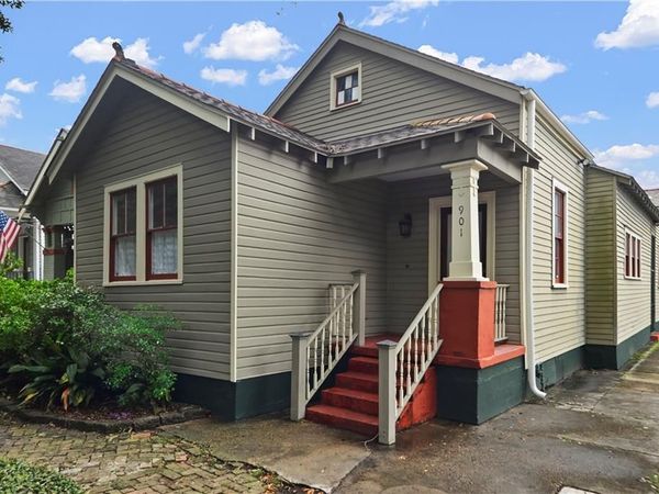 901 OPELOUSAS Avenue , New Orleans, LA 70114