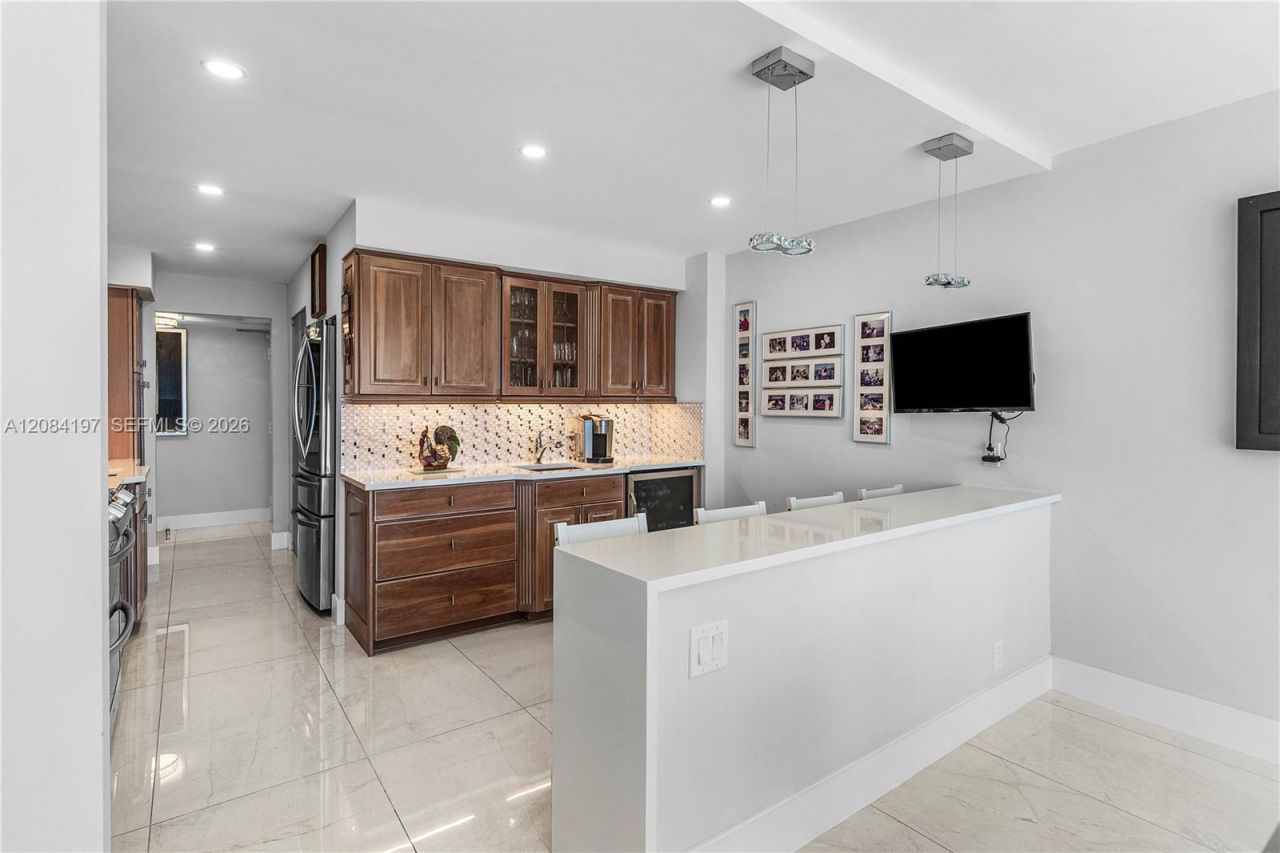 3500 Galt Ocean Dr , Unit 607, Fort Lauderdale, FL 33308 Photo