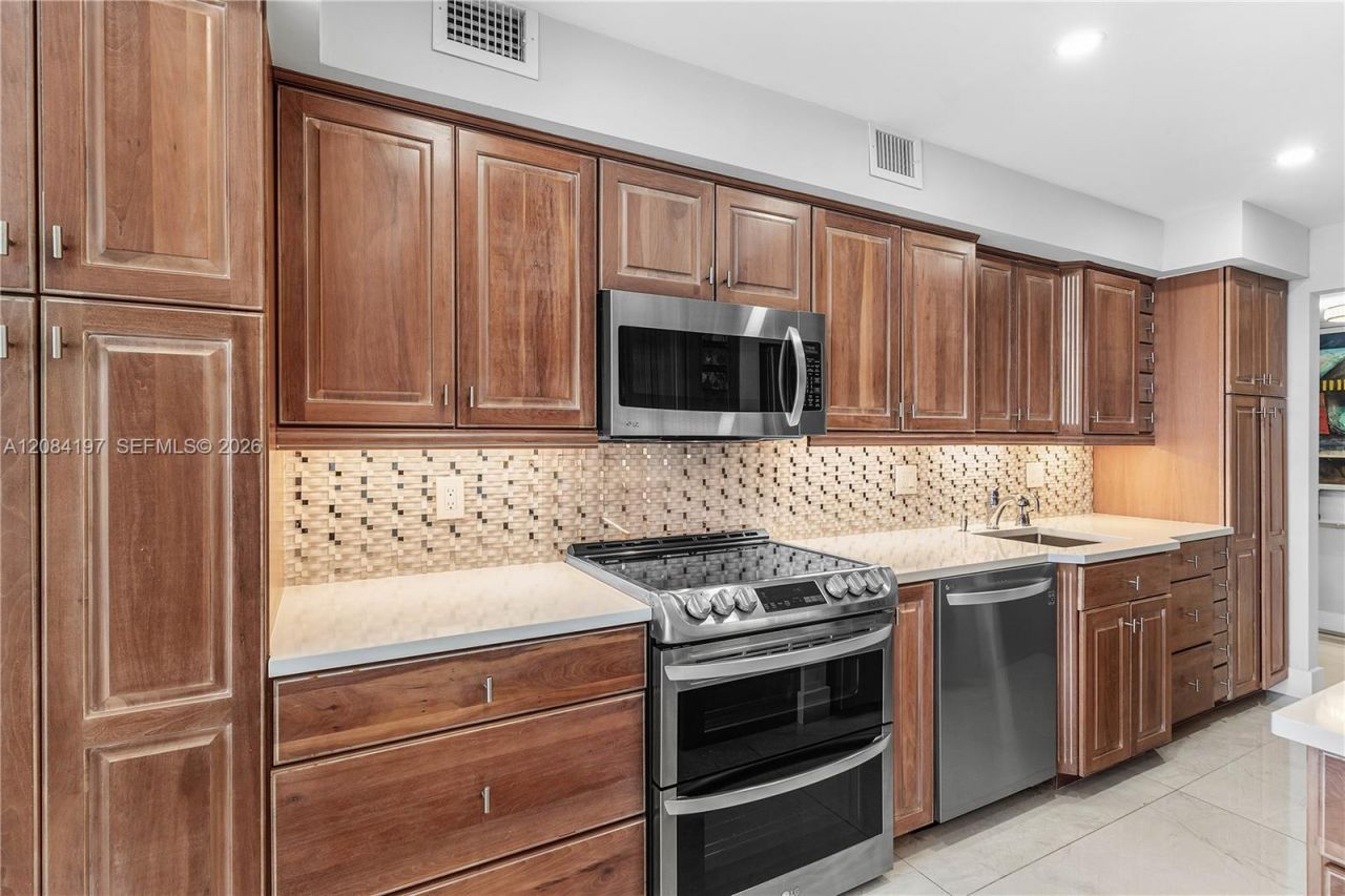 3500 Galt Ocean Dr , Unit 607, Fort Lauderdale, FL 33308 Photo
