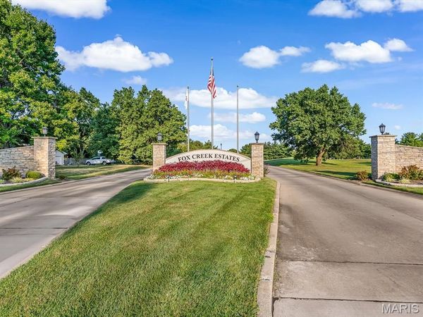 5205 Fox Cove, Edwardsville, IL 62025