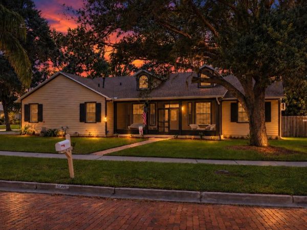 502 PALM DRIVE , WINTER GARDEN, FL 34787