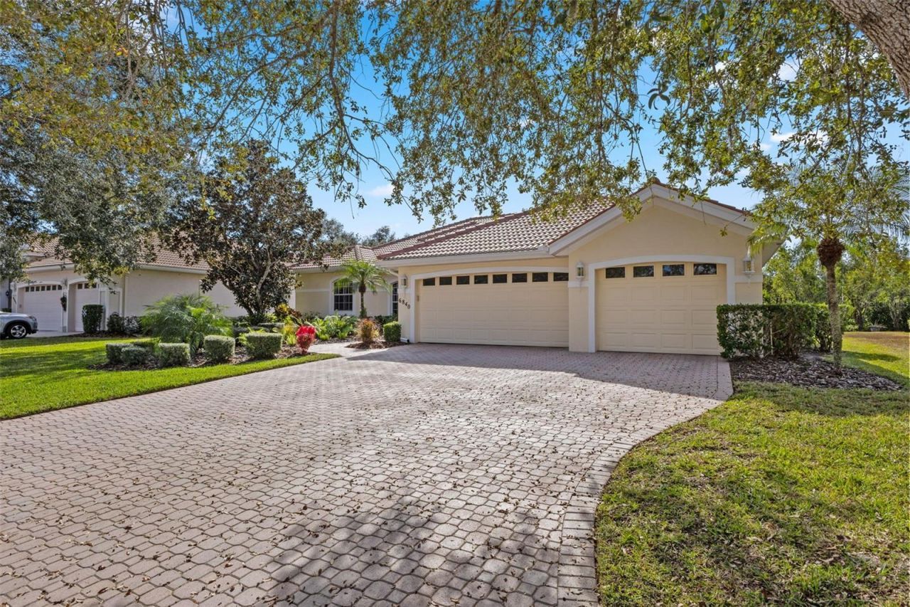 6840 Coyote Ridge Court , Bradenton, FL 34201 Photo