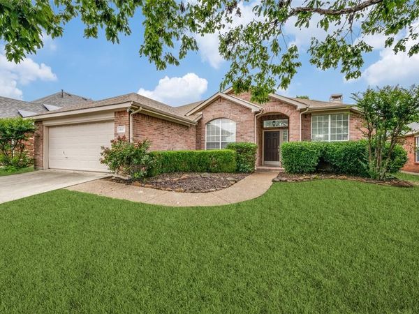 1617 Redwood Drive , Corinth, TX 76210