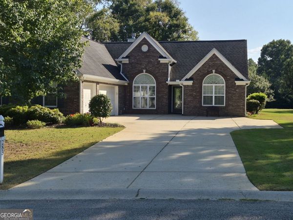 283 Blue Grass Drive, Jefferson, GA 30549