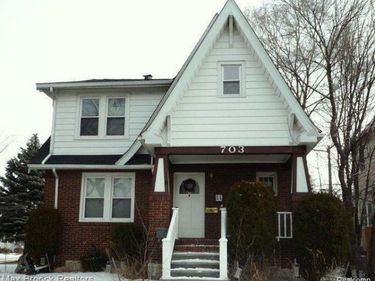 703 S Pleasant Street , Royal Oak, Mi 48067
