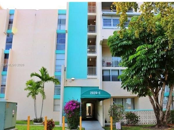 2029 NW 46th Ave , Unit E402, Lauderhill, FL 33313