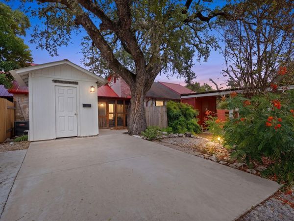84 Shady Bluff DR , Wimberley, TX 78676
