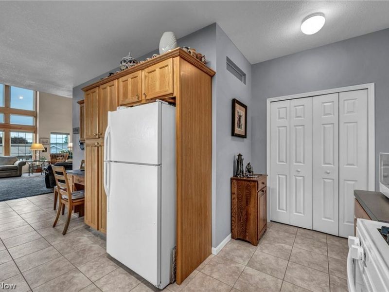 1909 Craig Drive, Lake Milton, OH 44429 Photo 10