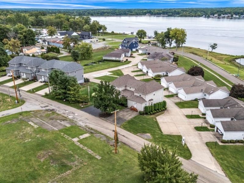1909 Craig Drive, Lake Milton, OH 44429 Photo 43