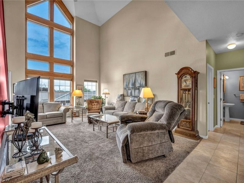 1909 Craig Drive, Lake Milton, OH 44429 Photo 6
