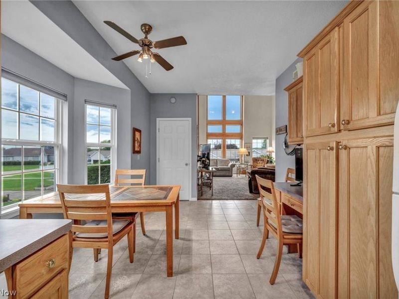 1909 Craig Drive, Lake Milton, OH 44429 Photo 9