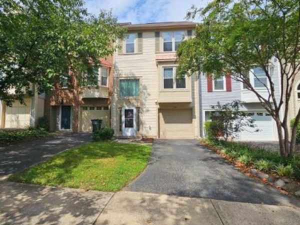 13918 LUDINGTON PLACE, CENTREVILLE, VA 20121