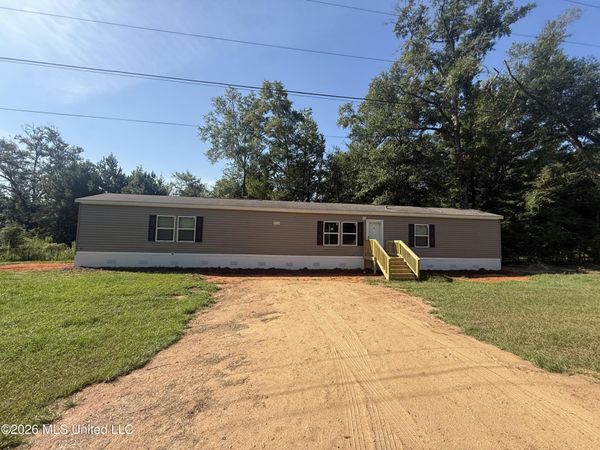 1246 Bolton Loop, Beaumont, MS 39423