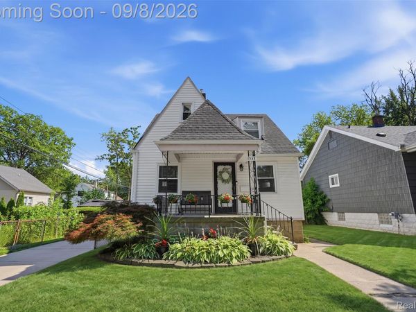 1333 Fox Street, Ferndale, Mi 48220