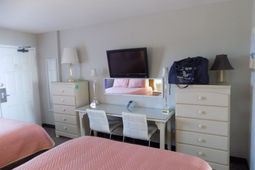 161 Seawatch Dr. photo 4