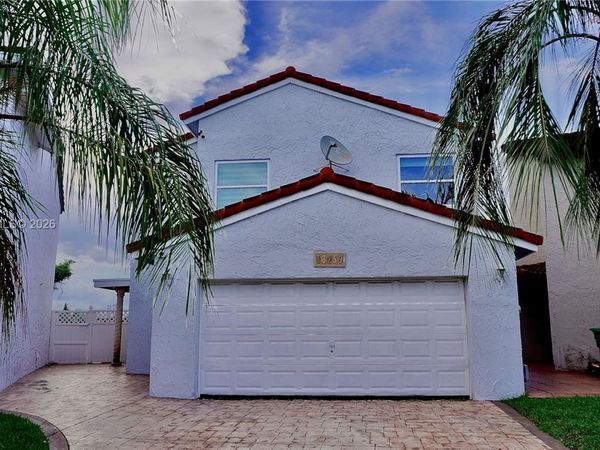 13259 SW 9th Ln , Miami, FL 33184