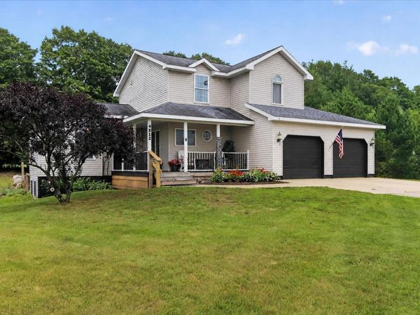 4512 Traxton Drive, Hesperia, MI 49421