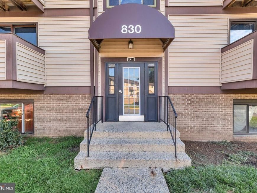830 Heather Drive, Unit 22G, Frederick, MD 21702 Main Photo
