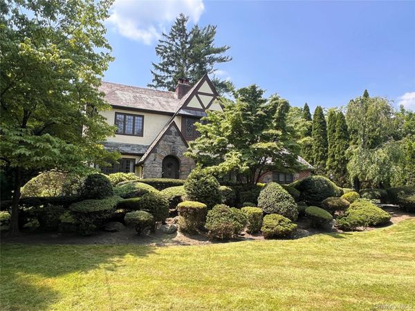 46 Fenimore Road , Scarsdale, NY 10583