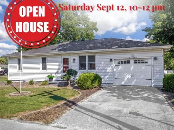 111 W Linden Street, Marine, IL 62061