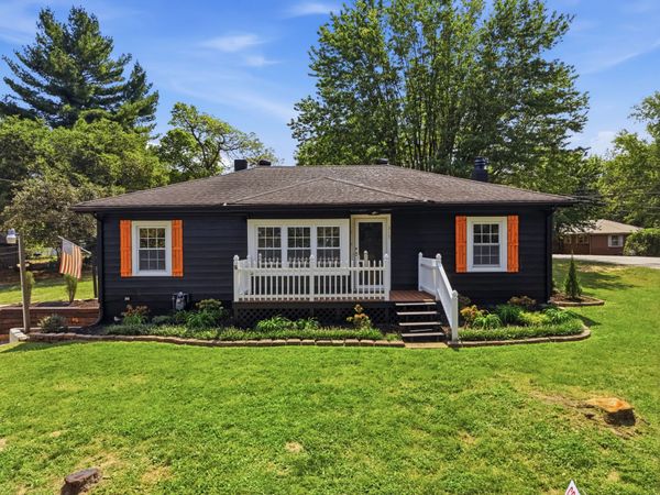 315 Old Morrison Rd , McMinnville, TN 37110
